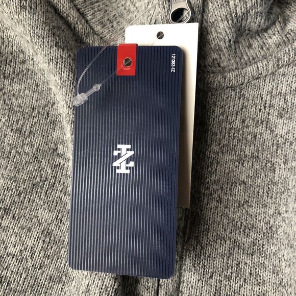 IZOD Sweater Men XL Light Grey Heather 1/4 Zip Fleece Pullover NWT - Picture 8 of 10